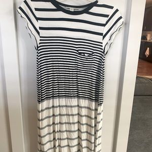 Women’s Cap Sleeve Black and White Striped Dress